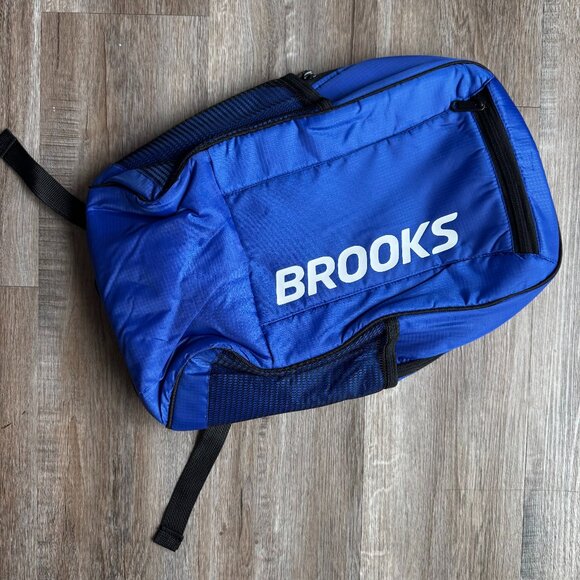 Brooks Running Backpack - Picture 1 of 3